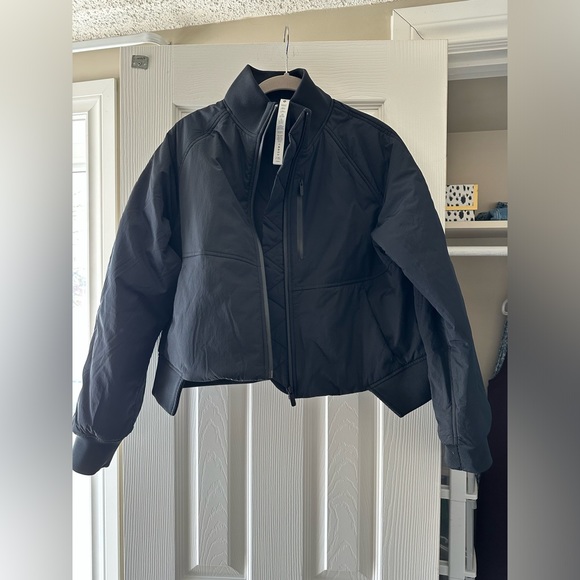 Lululemon Short Insulated Bomber Jacket - Picture 3 of 5